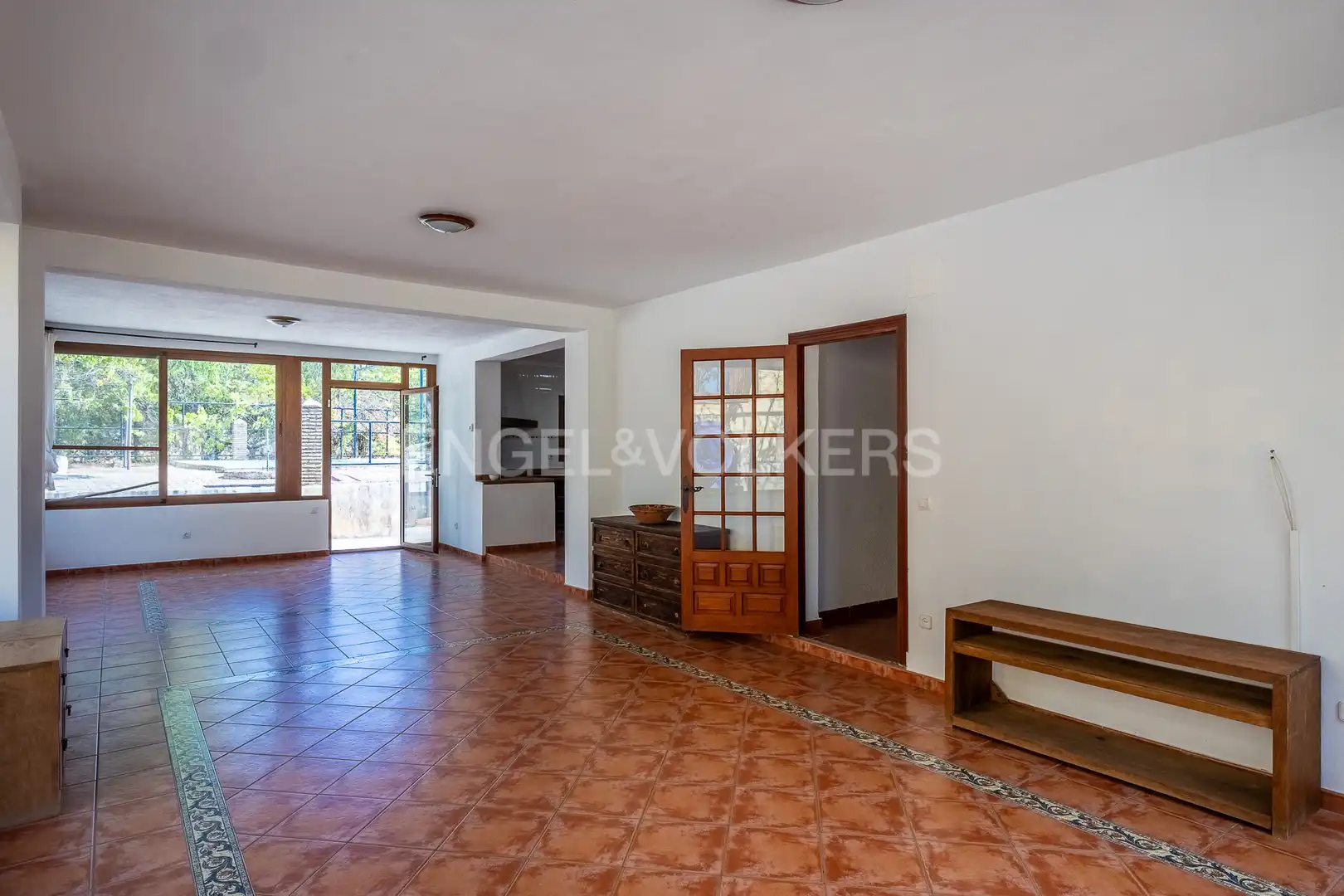 Sala de estar de Finca rústica en venta en El Castillo de las Guardas con Calefacción, Jardín privado y Terraza