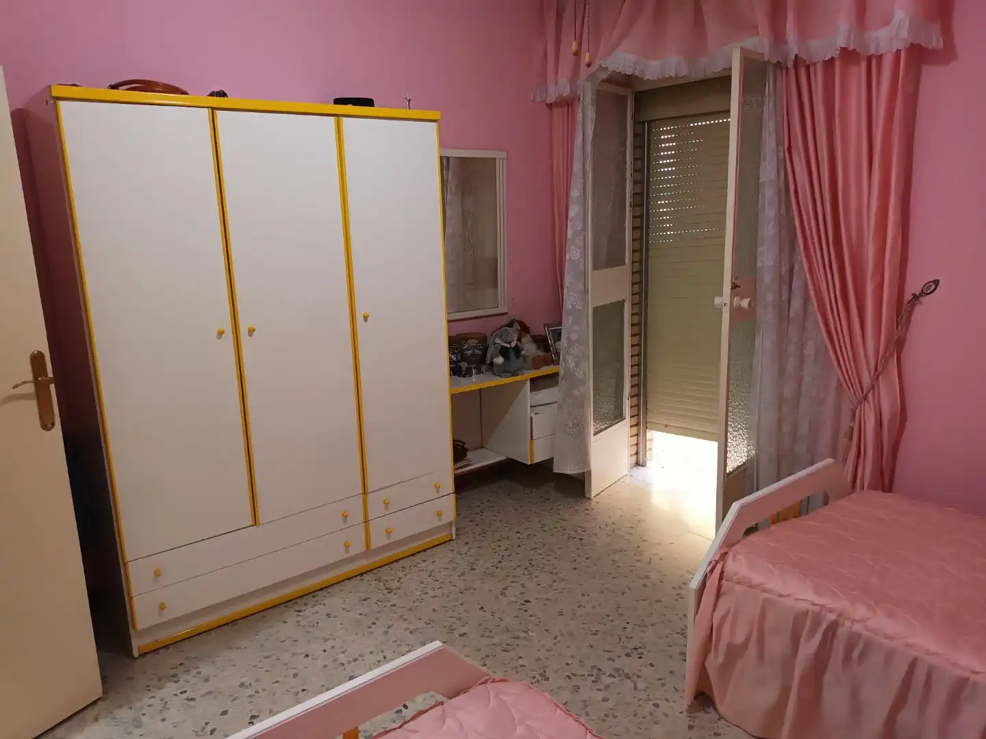 Bedroom of Houses for sale in Utrera  with Air Conditioner, Terrace and Balcony