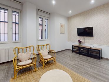 Ground floor for sale in Uribarri