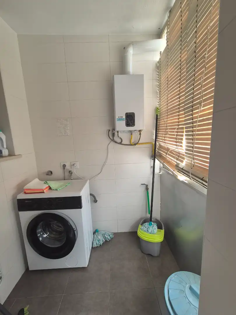 Baño de Piso en venta en Badajoz con Aire acondicionado, Calefacción y Jardín privado