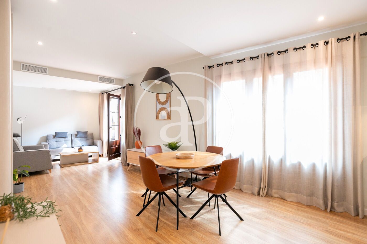 Sala d'estar de Pis de lloguer en  Barcelona Capital amb Aire condicionat, Calefacció i Terrassa