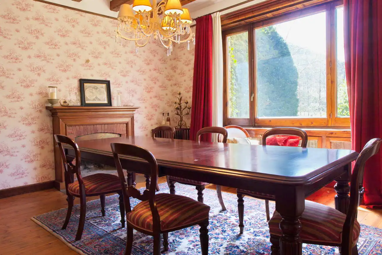 Comedor de Casa o chalet en venta en Camprodon con Calefacción, Jardín privado y Parquet