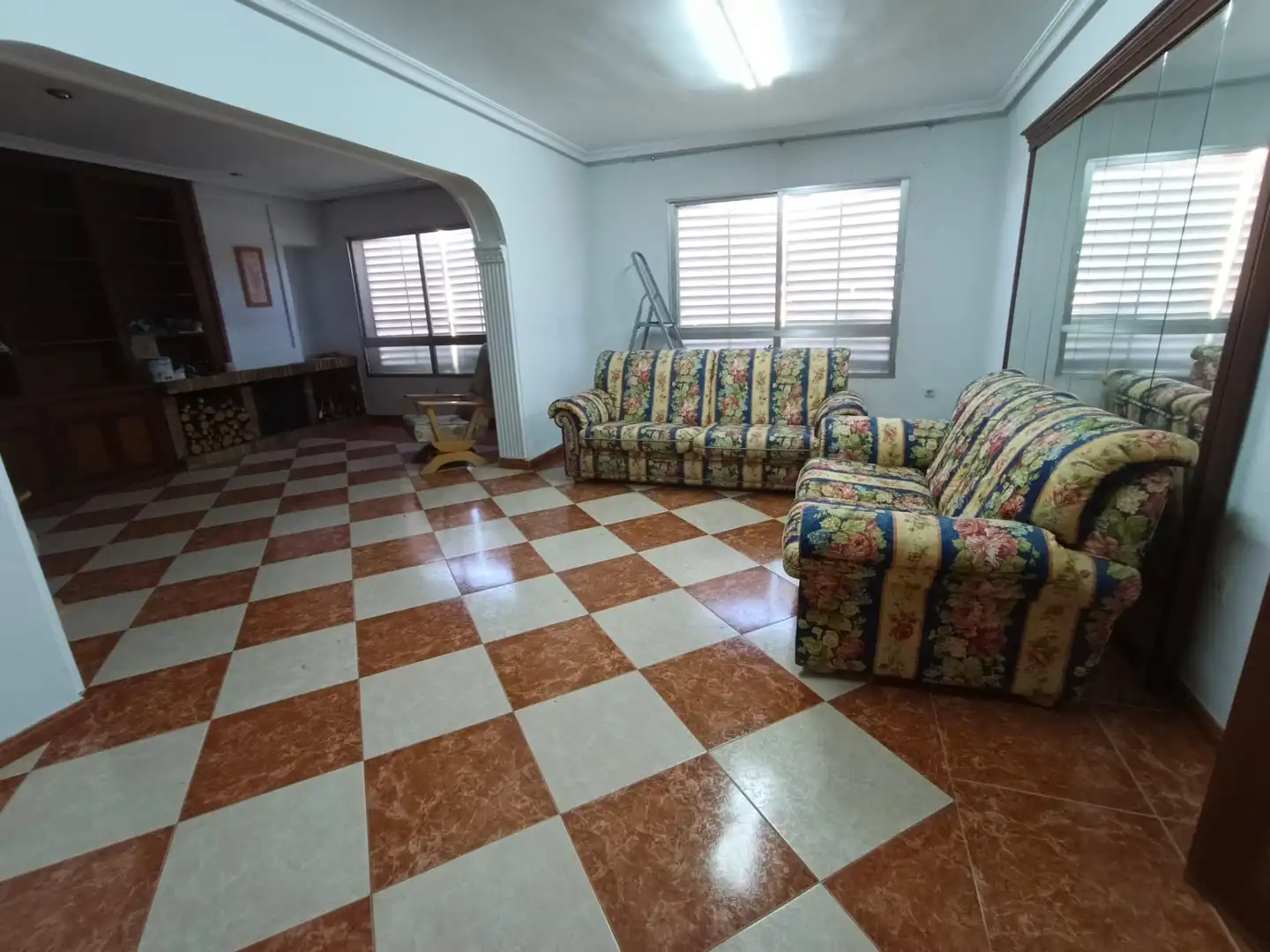 Casa adosada en venda en Cáceres amb Traster