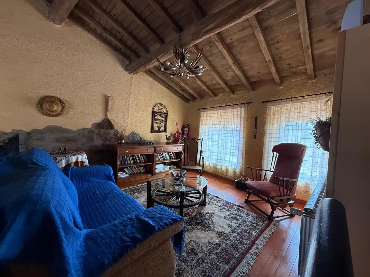 Sala de estar de Casa adosada en venta en La Torre con Calefacción, Jardín privado y Terraza