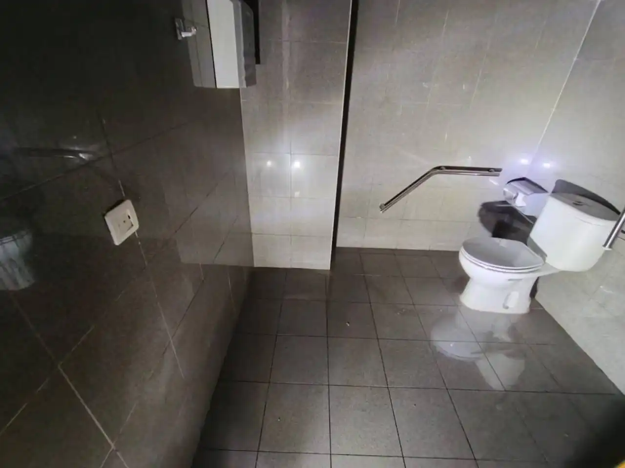 Local commercial à vendre à Avenida Castañeras, imagen 6