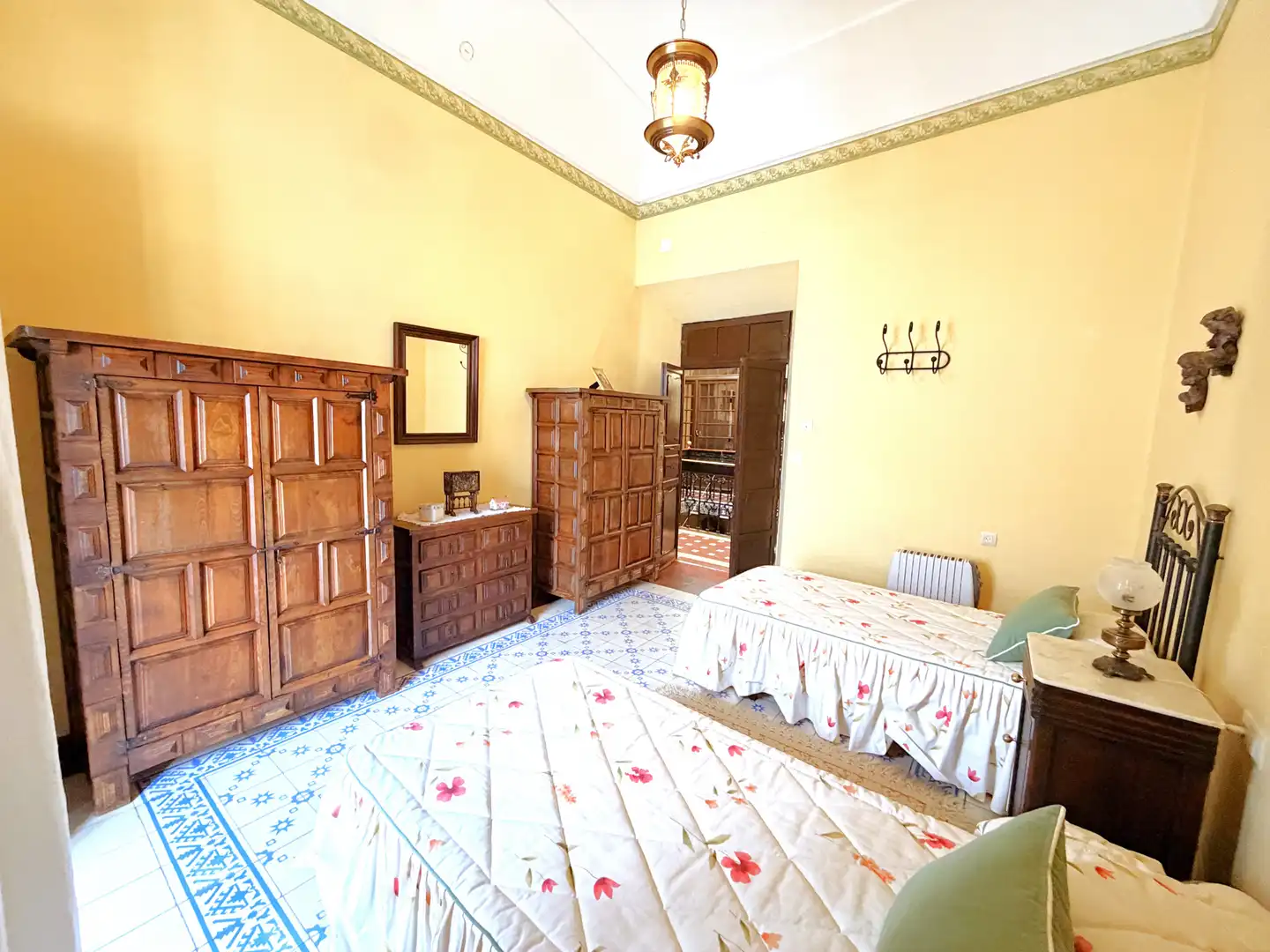 Dormitori de Casa adosada en venda en Zafra amb Aire condicionat i Balcó