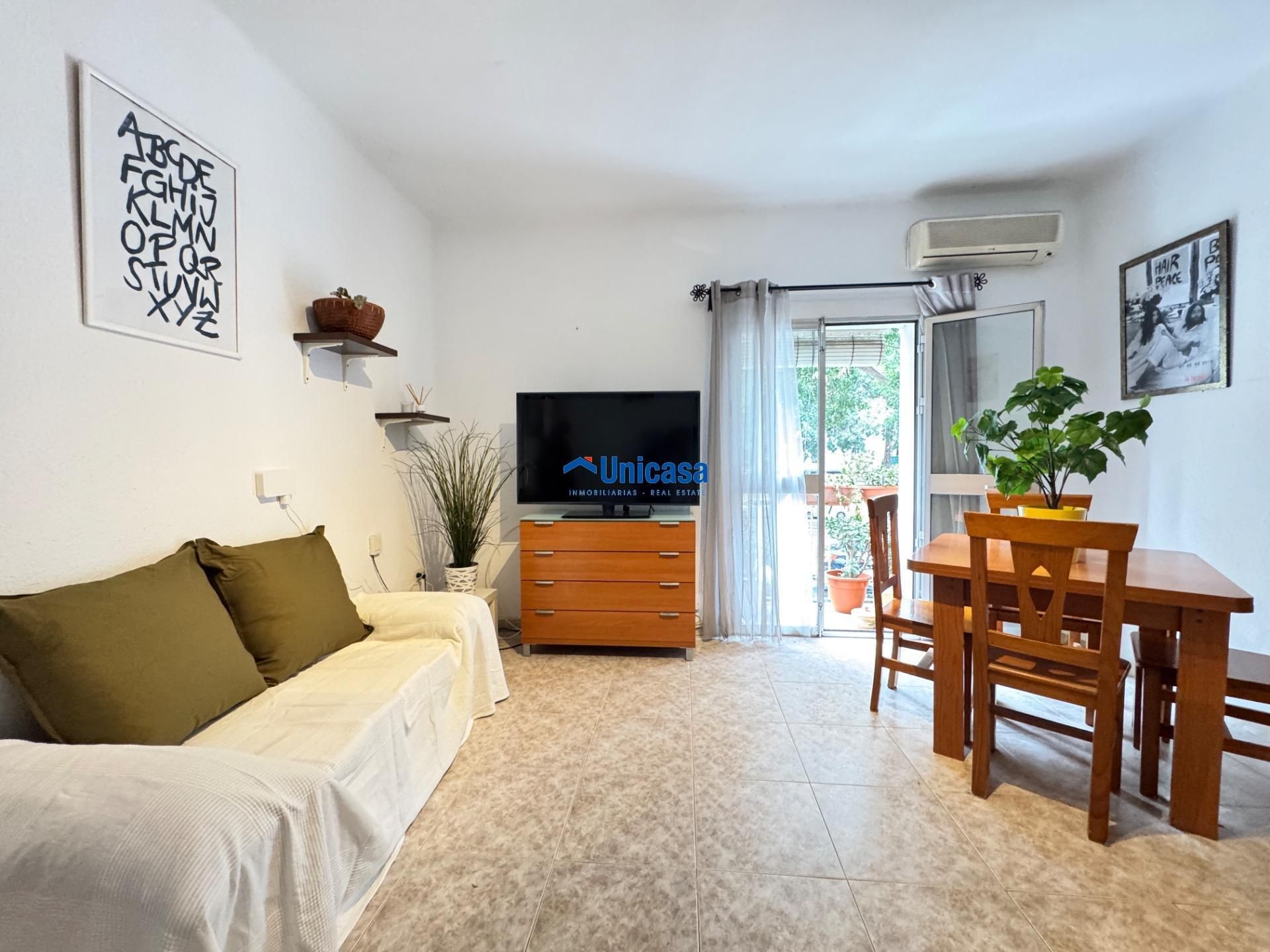 Living room of Flat for sale in Málaga Capital  with Air Conditioner, Balcony and Alarm