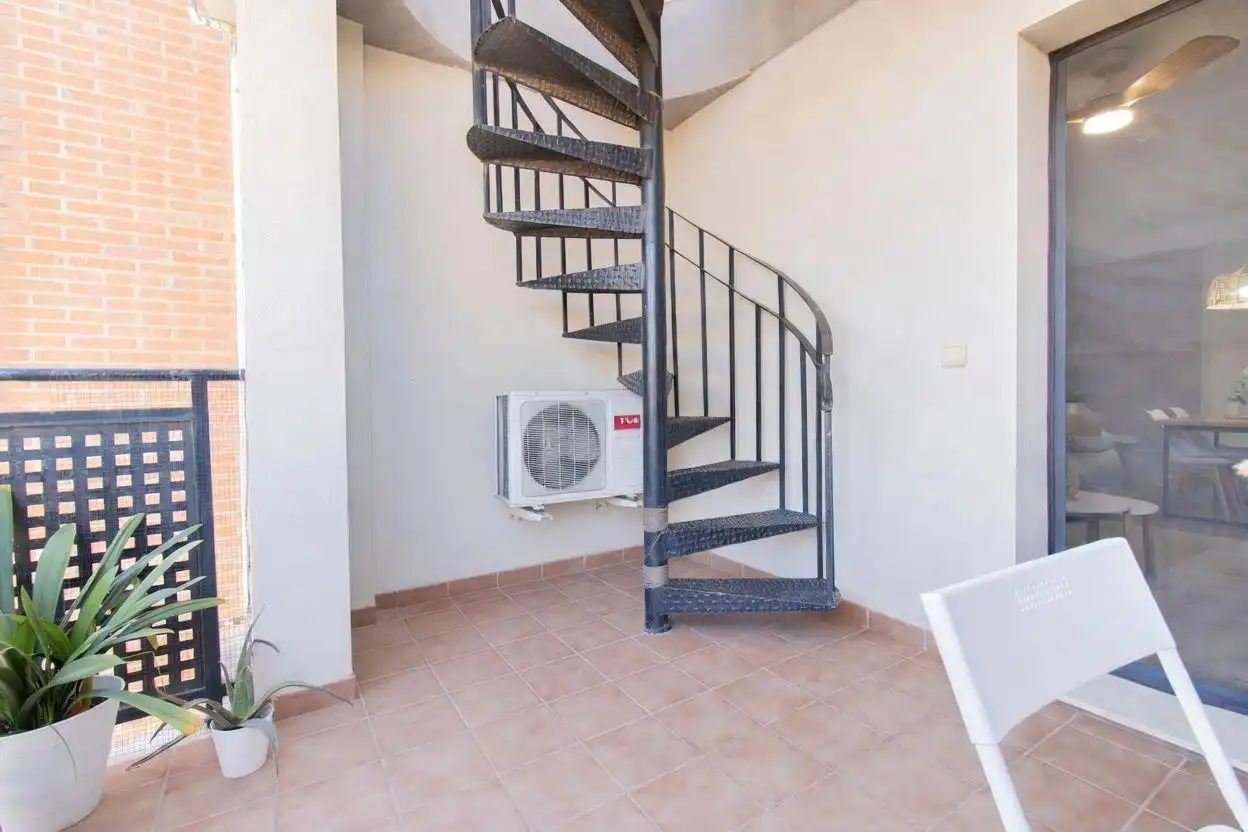 Terrasse von Maisonette zum Verkauf in Massamagrell mit Klimaanlage, Terrasse und Abstellraum