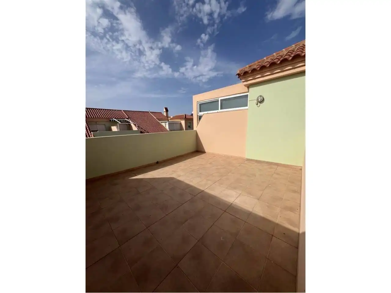 Maisonette zum Verkauf in Urbanizacion Frente Marino Area 11, 16, Entremares