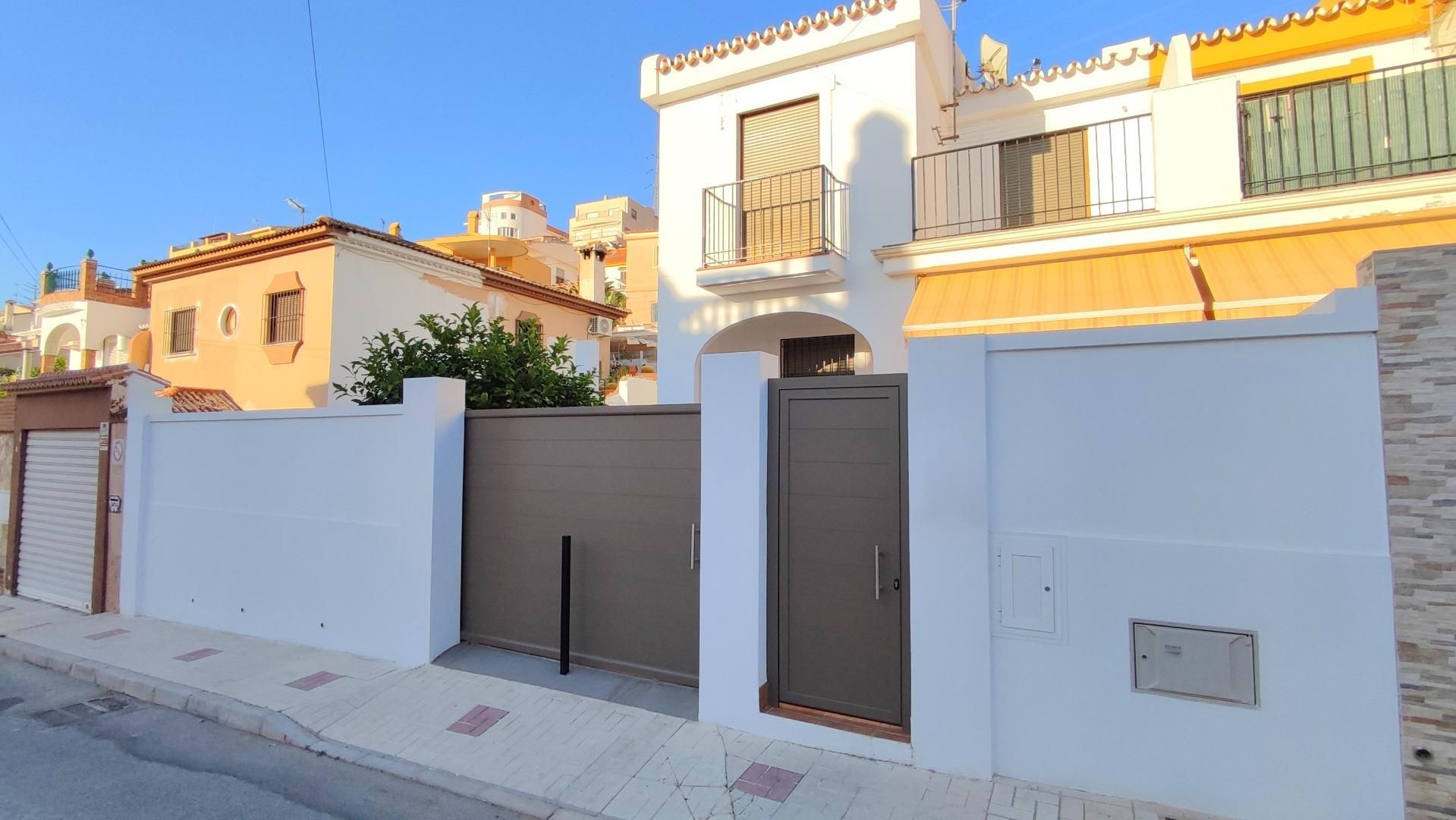 Casa adosada en venda a Calle Escritor González Anleo, Fuente Alegre - El Chaparral - Los Morales