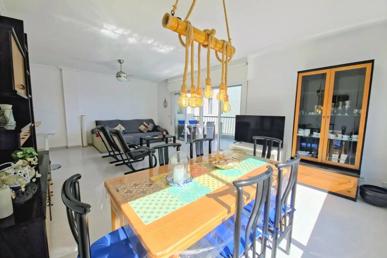 Dining room of Flat for rent in Torrevieja  with Terrace, Furnished and Oven
