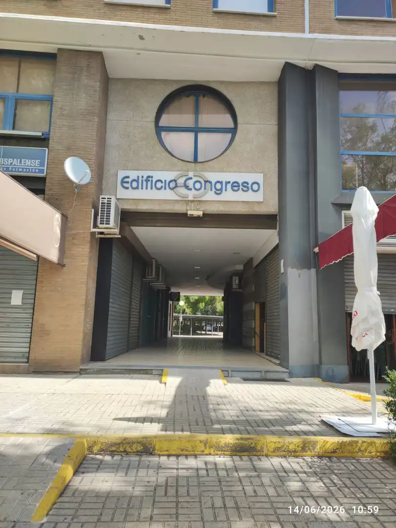 Oficina en venta en Sevilla con Aire acondicionado