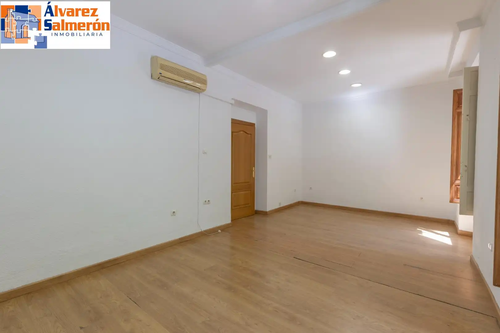 Piso en venta en Granada