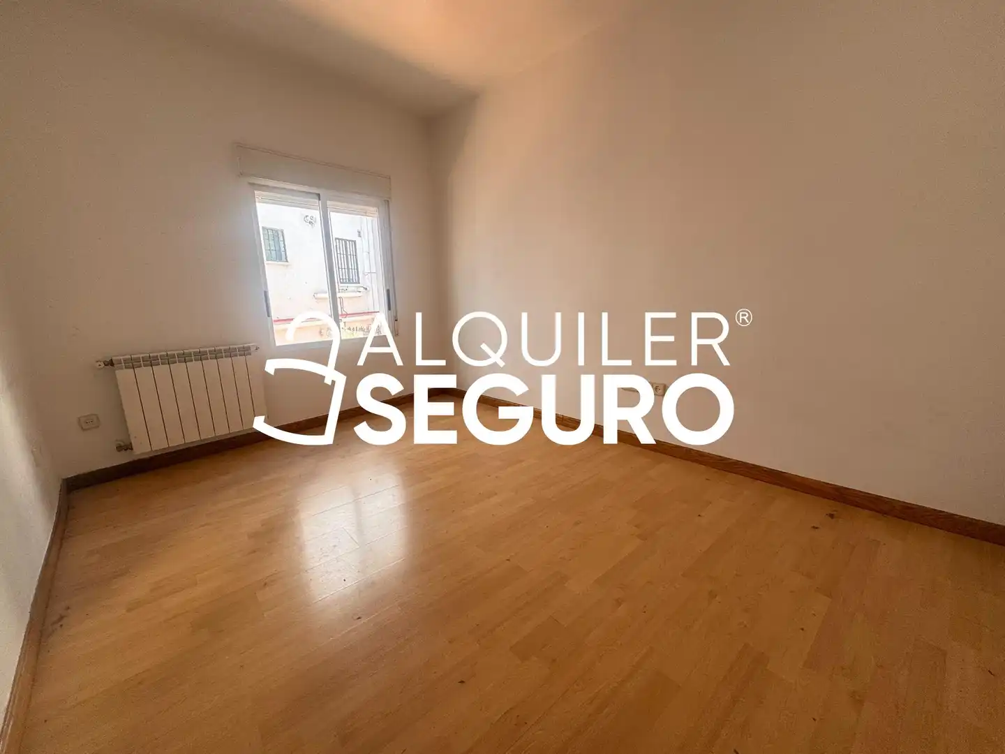 Bedroom of Flat for rent in Madrid  with Heating and Terrace