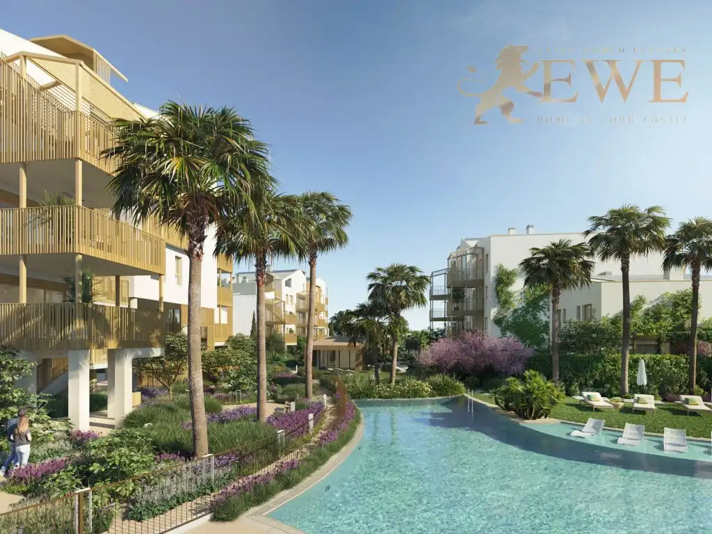 Apartamento con piscina en venta en Calle Riu Amadoiro