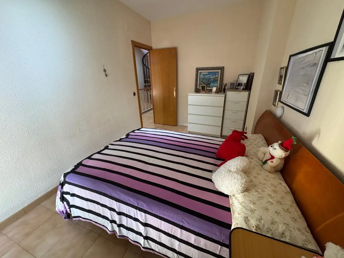 Habitación de Casa adosada en venta en La Palma de Cervelló con Aire acondicionado, Calefacción y Parquet