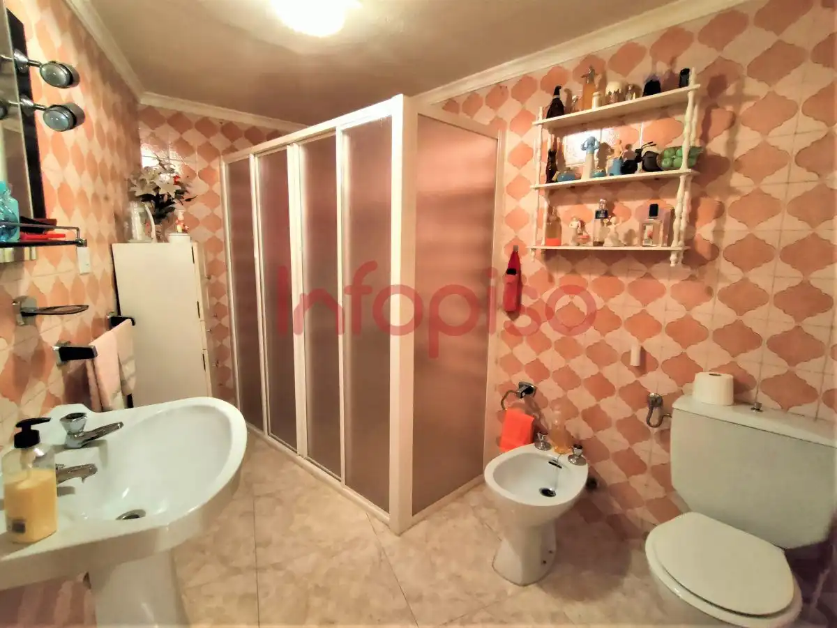 House for sale in Valdepeñas, imagen 9
