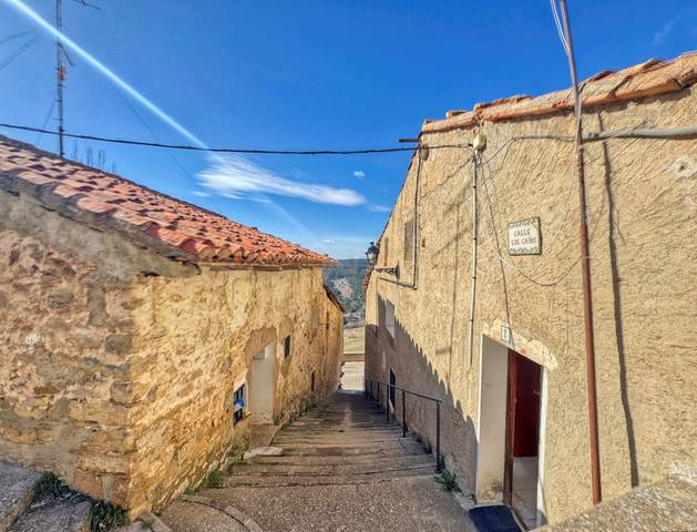 Casa-chalet en Venta en  Calle LOS CAÑOS 1, 1 en Gúdar