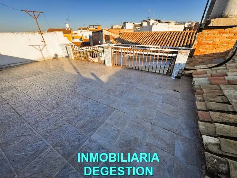 Terraza de Casa adosada en venta en Linares con Aire acondicionado, Jardín privado y Terraza