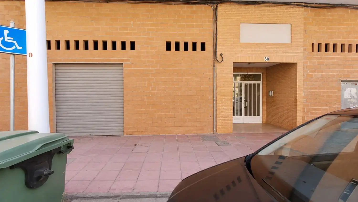 Local comercial en venda a L'Alcora