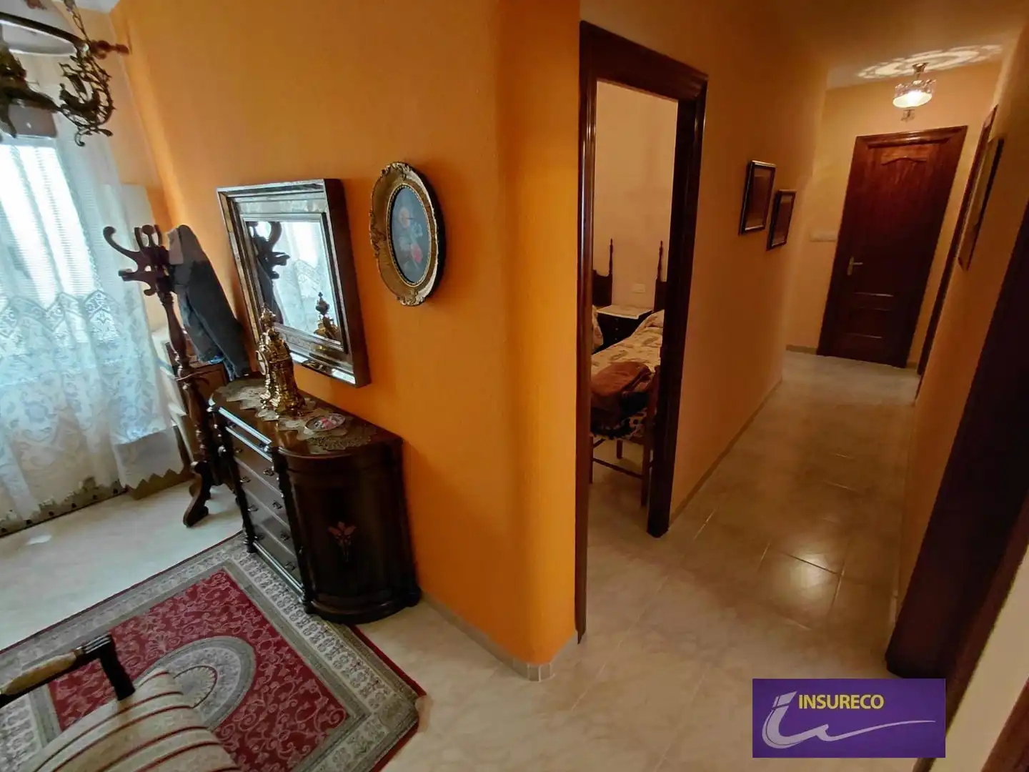 Piso en venta en León Capital  con Calefacción, Parquet y Trastero