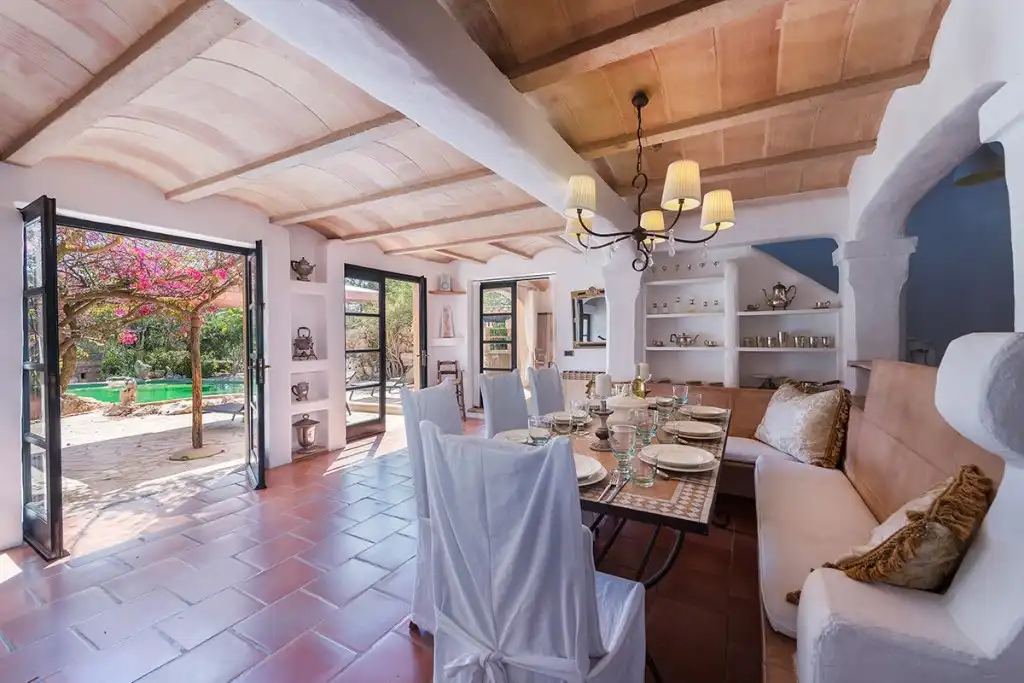 Comedor de Finca rústica en venta en Santanyí con Calefacción, Jardín privado y Terraza