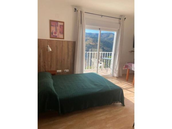 Dormitori de Finca rústica en venda en Totalán amb Aire condicionat, Moblat i Jacuzzi