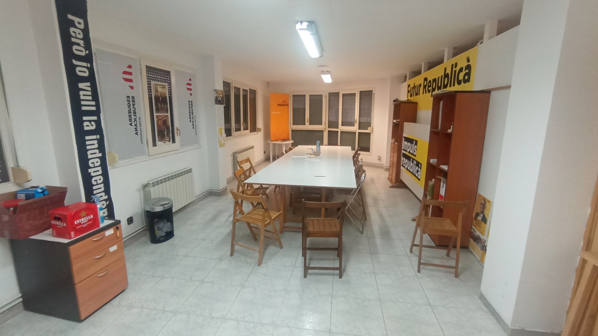 Premises for sale in Artesa de Segre  with Air Conditioner and Alarm