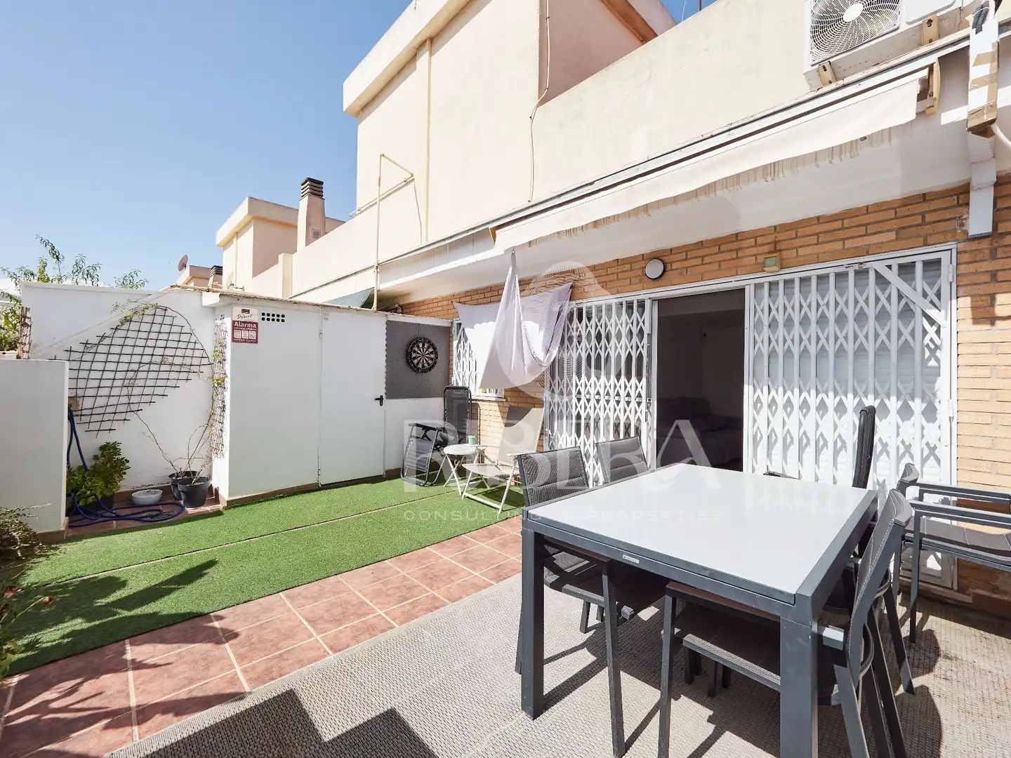 Terrasse von Dachboden zum Verkauf in Valencia mit Klimaanlage, Terrasse und Abstellraum