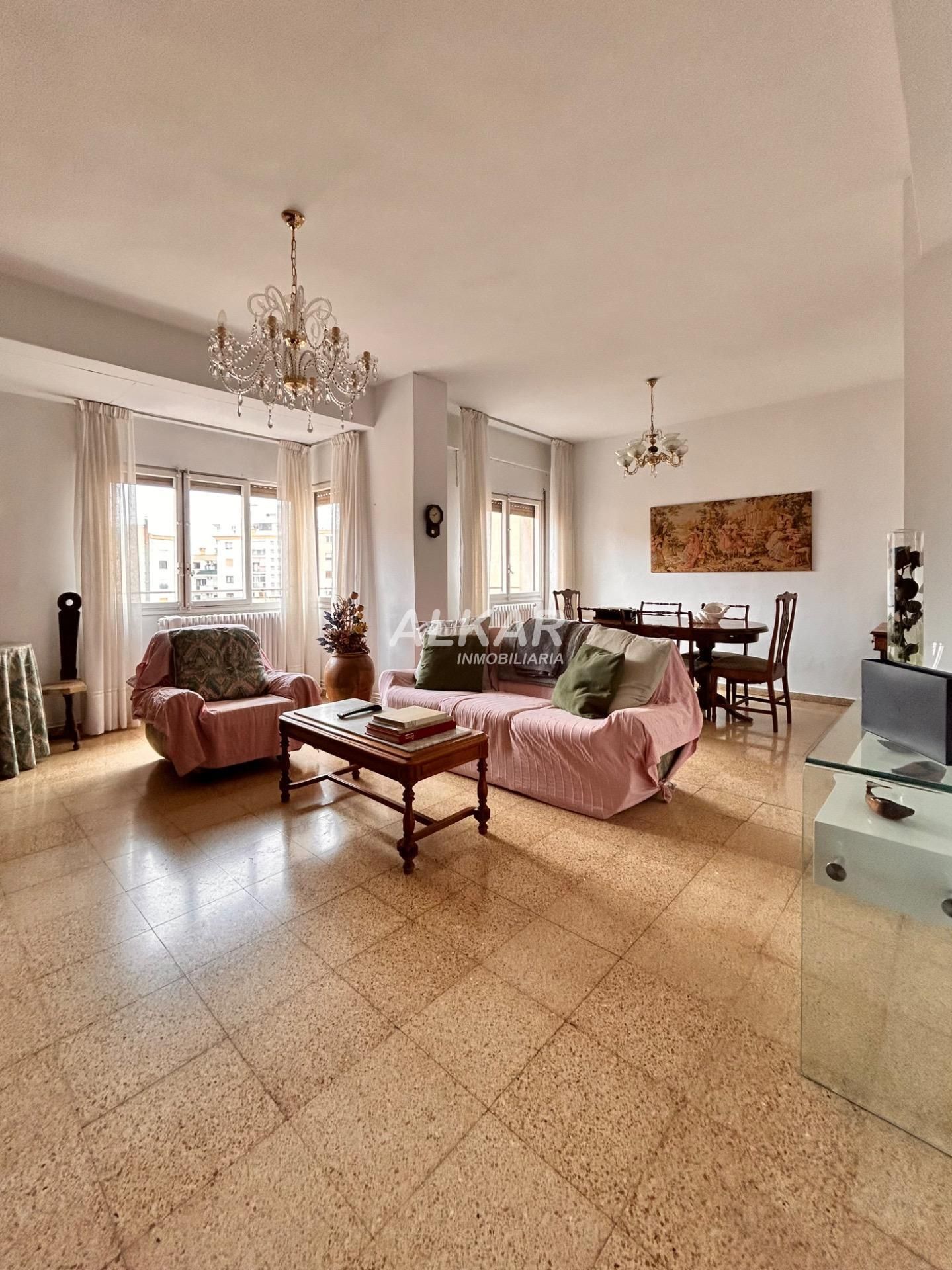 Sala d'estar de Pis en venda en Tudela amb Calefacció