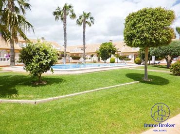 Pis amb piscina en venda a Orihuela Costa