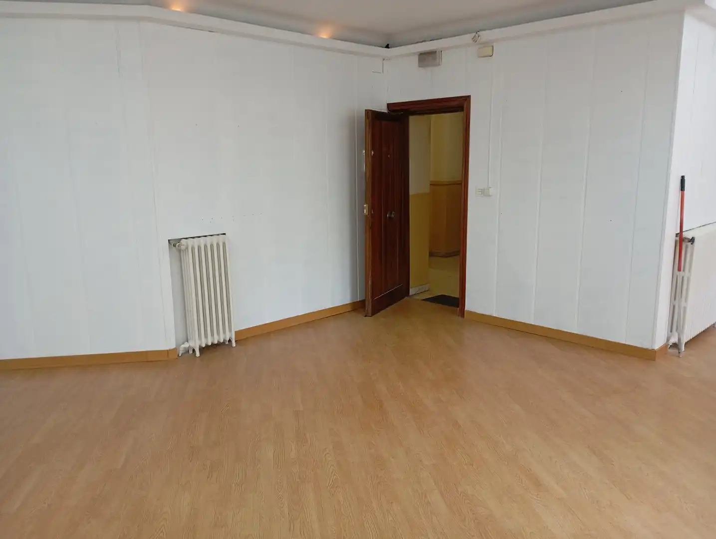 Bedroom of Office for rent in Valladolid