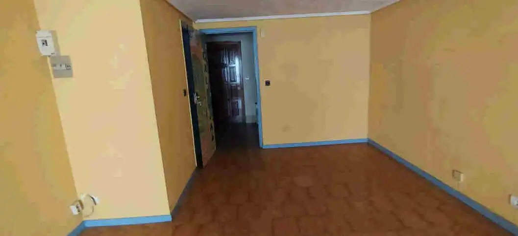 Schlafzimmer von Büro zum Verkauf in Ponferrada