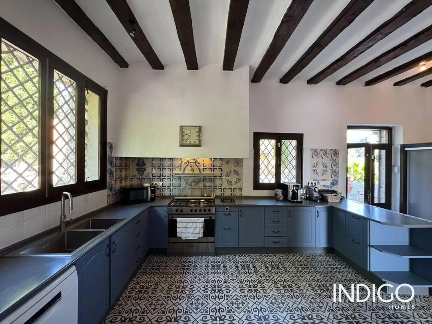 Cuina de Casa o xalet en venda en El Castell de Guadalest, Alicante
