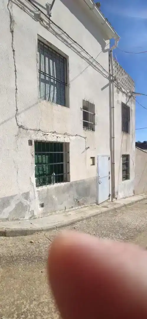 Vista exterior de Casa adosada en venda en Villas de la Ventosa, Cuenca