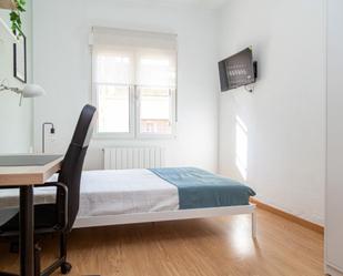 Bedroom of Apartment to share in  Zaragoza Capital