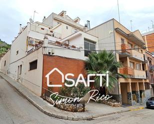 Exterior view of Single-family semi-detached for sale in Cervelló  with Balcony