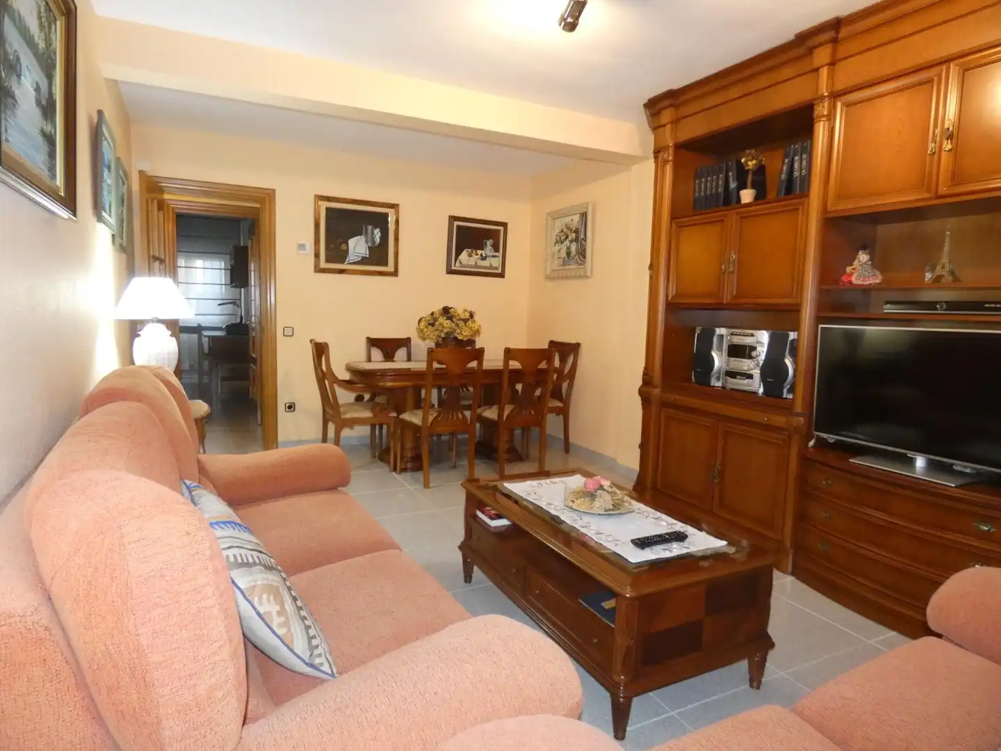 Wohnzimmer von Wohnung zum Verkauf in Utebo mit Heizung