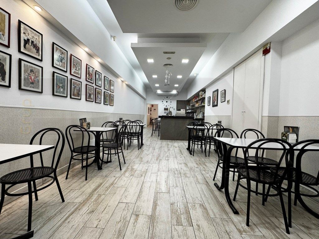 Premises to rent in Calle Comte De Rius, Eixample