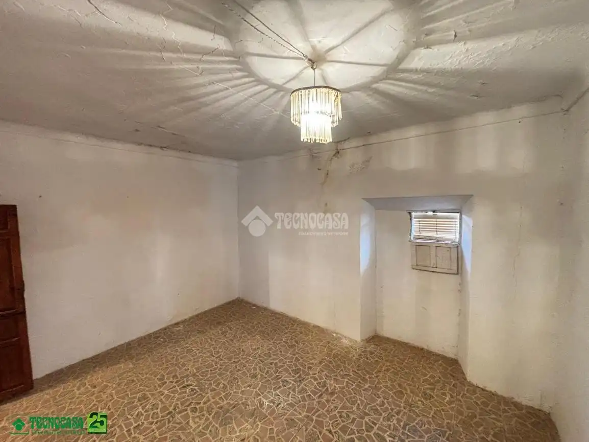 Casa adosada en venta en Membrilla