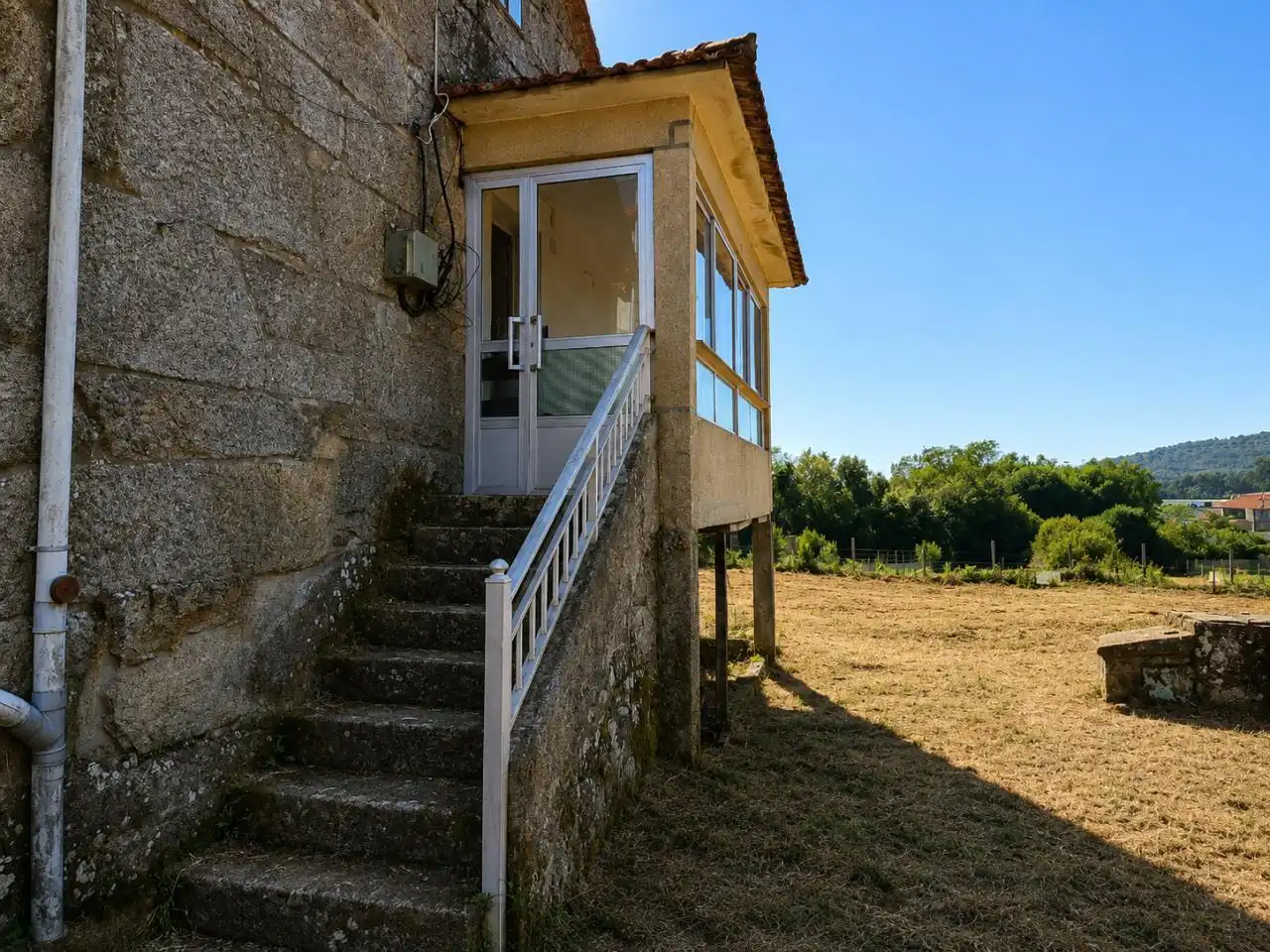 Vista exterior de Casa o xalet en venda en Pazos de Borbén amb Calefacció i Terrassa