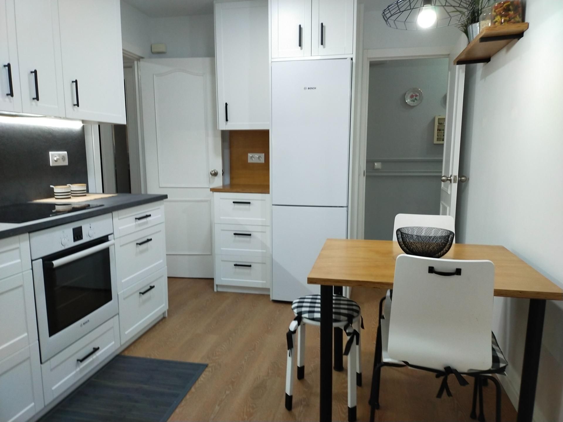 Cuina de Pis en venda en  Cádiz Capital amb Aire condicionat, Calefacció i Terrassa