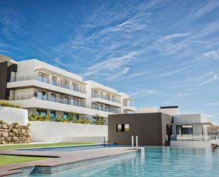 Vista exterior de Apartament en venda en Manilva amb Aire condicionat, Terrassa i Piscina comunitària