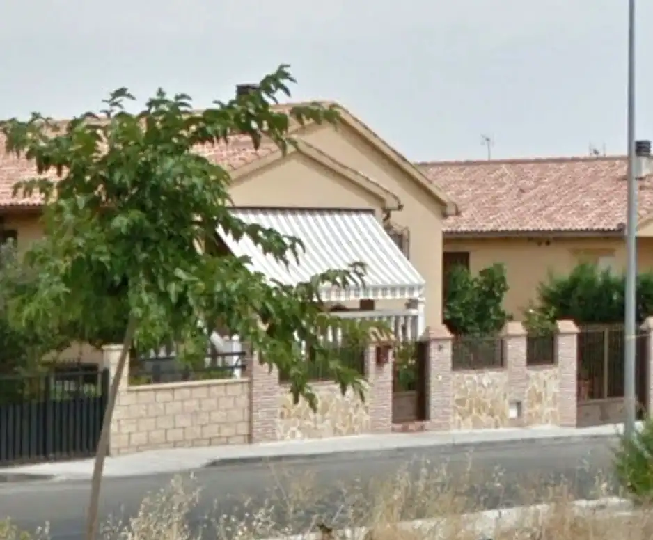 Casa en venda a Layos, imagen 3