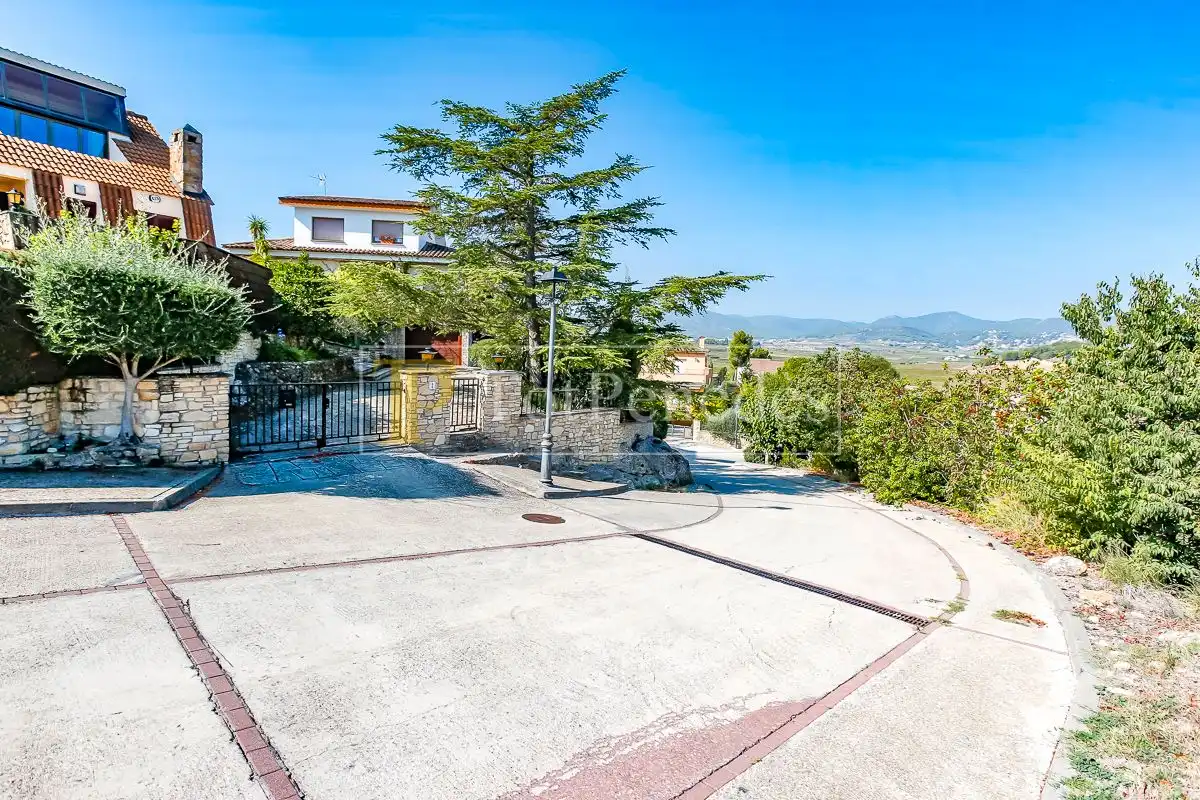 Außenansicht von Residential zum Verkauf in Sant Martí Sarroca