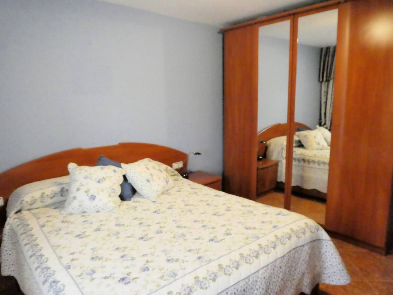 Bedroom of Flat for sale in Esplugues de Llobregat  with Heating and Furnished