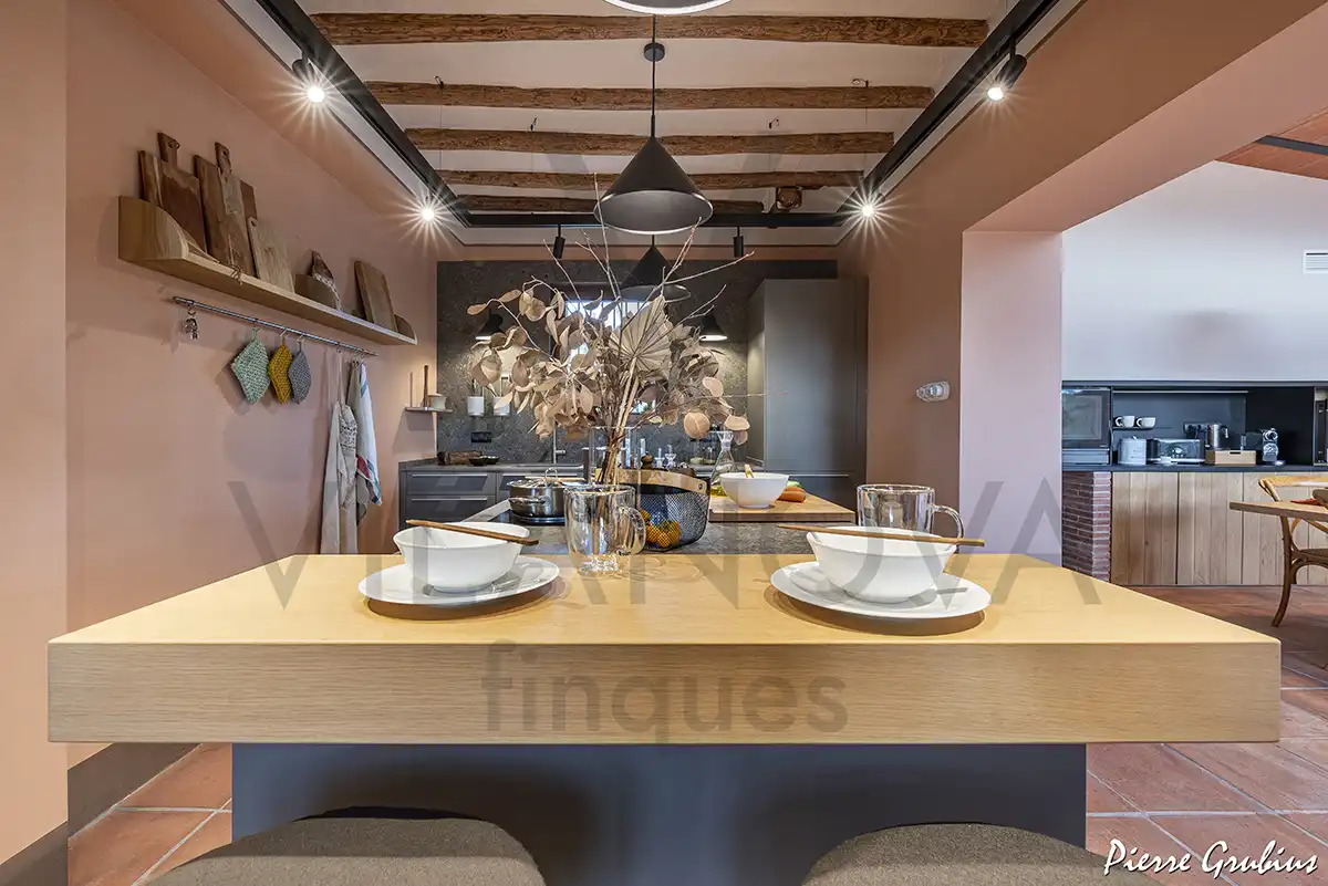 Cuina de Finca rústica en venda en Riudoms amb Calefacció, Jardí privat i Terrassa