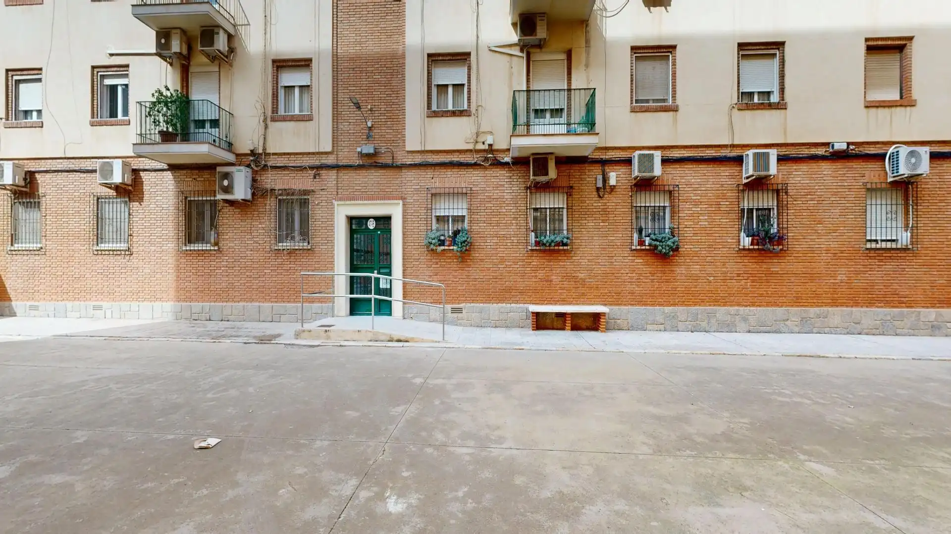 Exterior view of Flat for sale in Cartagena  with Air Conditioner, Heating and Storage room
