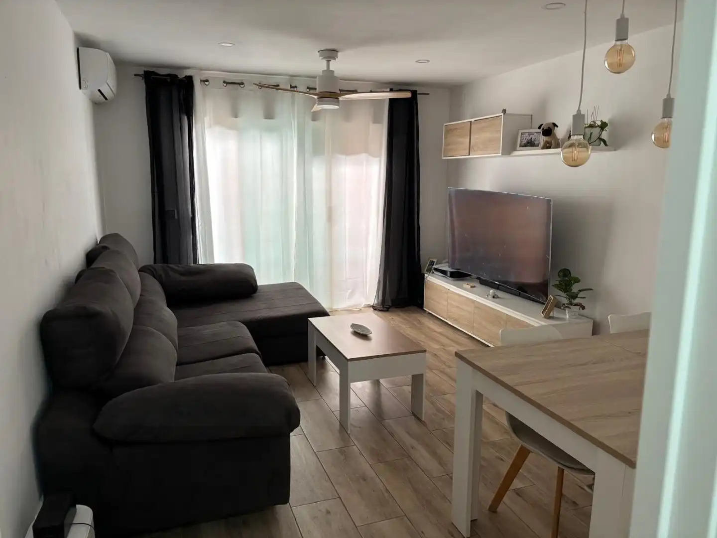 Flat with lift for sale in C/ Joan XXIII 1