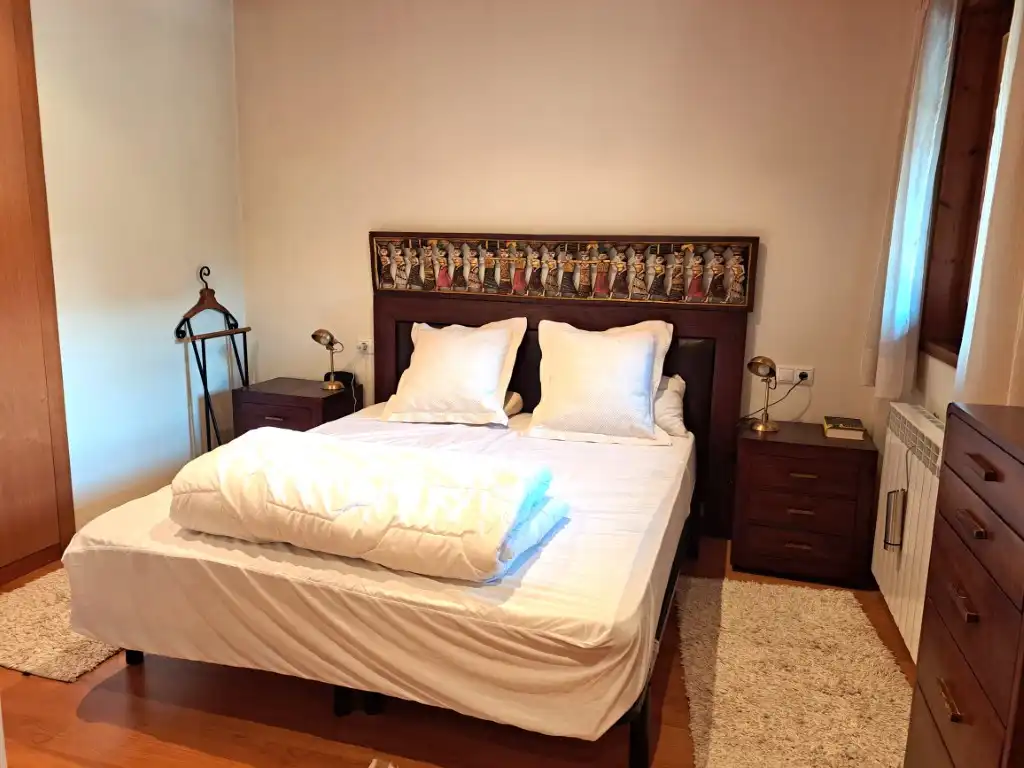 Habitación de Dúplex en venta en Alp con Calefacción, Trastero y Amueblado